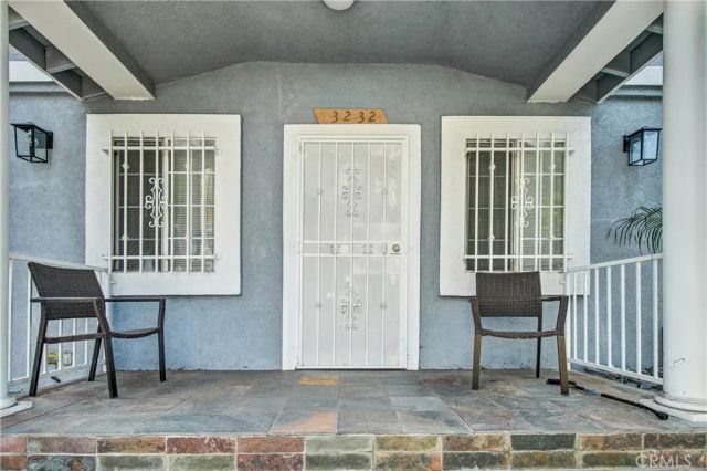 3232 W Vernon Avenue, Los Angeles, CA 90008