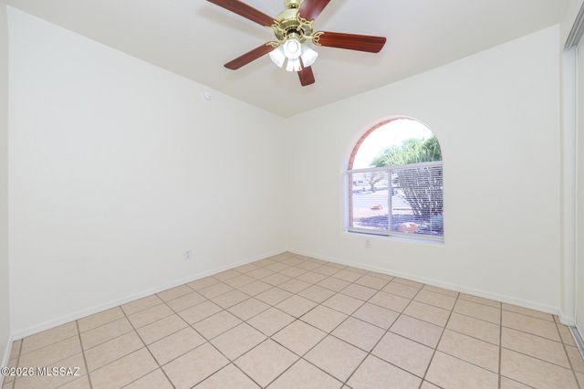 9530 E 42nd Street, Tucson, AZ 85730