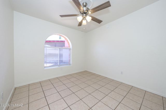 9530 E 42nd Street, Tucson, AZ 85730