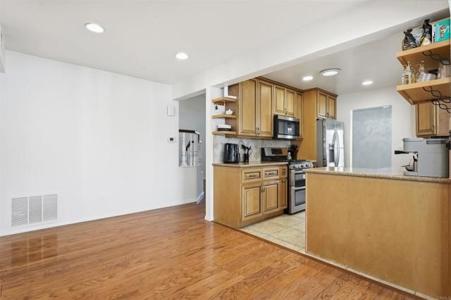 1693 Poesia Ct., San Diego, CA 92154