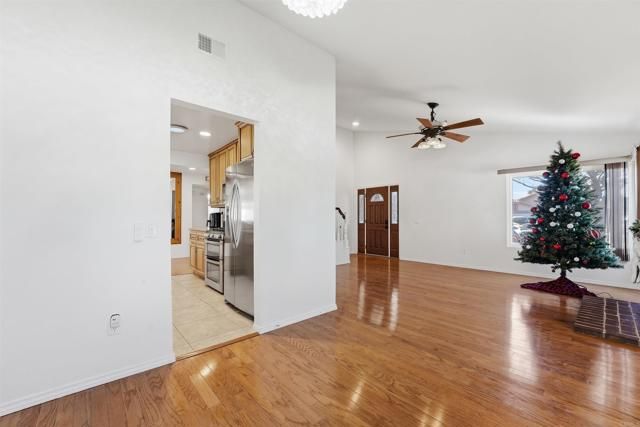 1693 Poesia Ct., San Diego, CA 92154