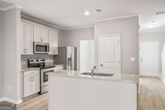2826 Laurel Ridge Circle, East Point, GA 30344