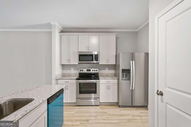 2826 Laurel Ridge Circle, East Point, GA 30344