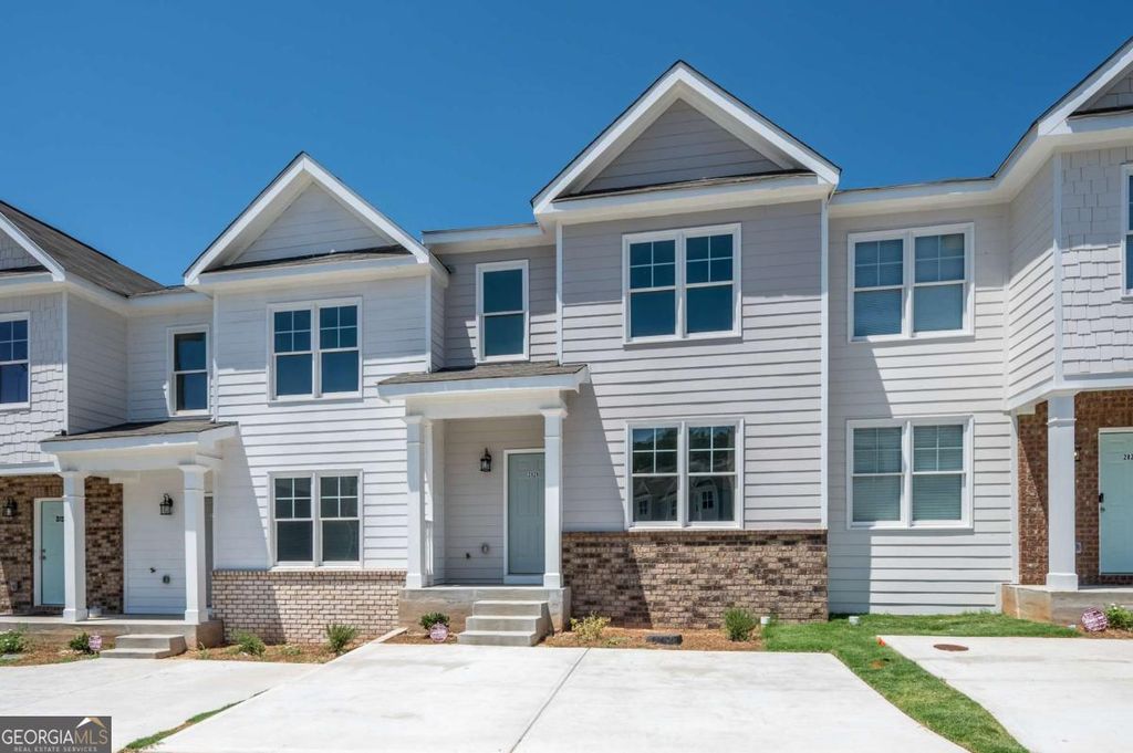 2826 Laurel Ridge Circle, East Point, GA 30344