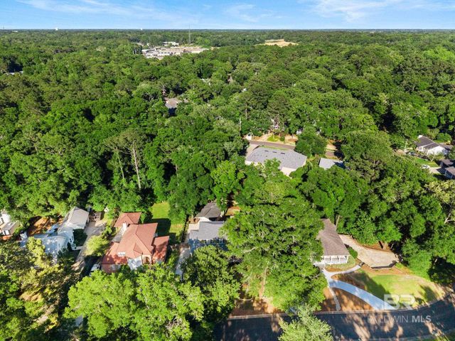 104 Echo Lane, Fairhope, AL 36532