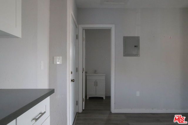 4710 E Wall St Street, Los Angeles, CA 90011