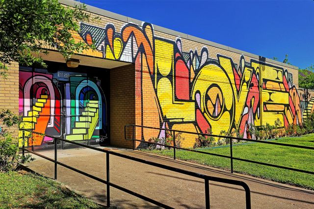 1014 Ashland Street, Houston, TX 77008