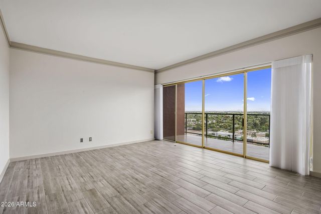 4750 N CENTRAL Avenue L17, Phoenix, AZ 85012