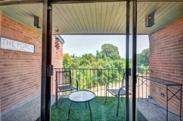 502 E Avenue J C, Grand Prairie, TX 75050