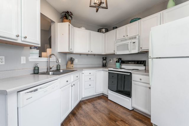 1303 LONDON DR, Columbia, MO 65203