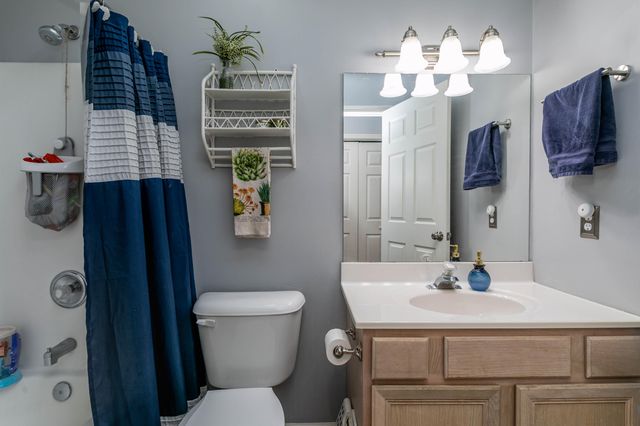 1303 LONDON DR, Columbia, MO 65203