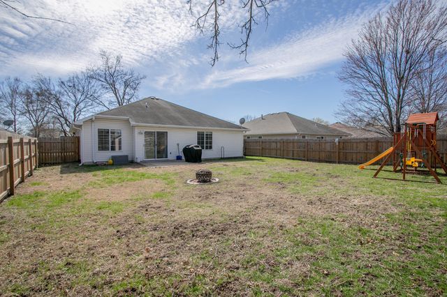 1303 LONDON DR, Columbia, MO 65203