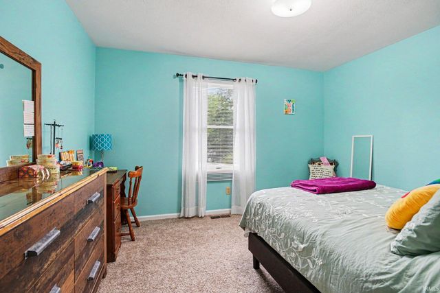 1728 Manor Haus Ct Apt A2, Goshen, IN 46526