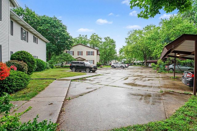 1728 Manor Haus Ct Apt A2, Goshen, IN 46526