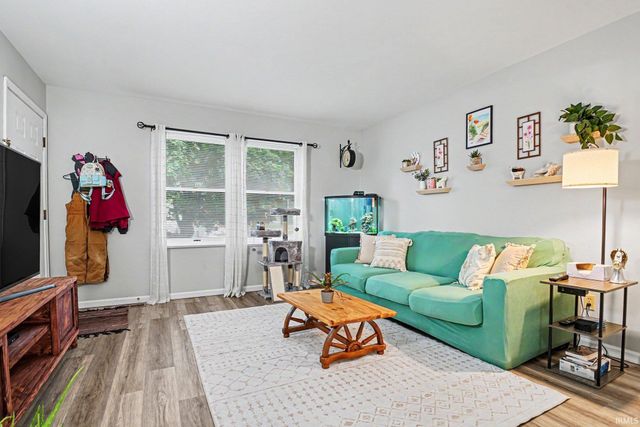 1728 Manor Haus Ct Apt A2, Goshen, IN 46526