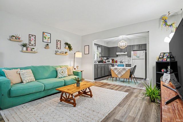 1728 Manor Haus Ct Apt A2, Goshen, IN 46526