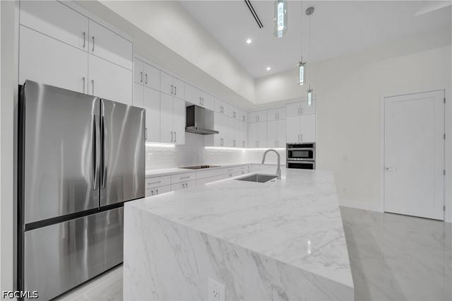 24247 San Lucas LN, Punta Gorda, FL 33955