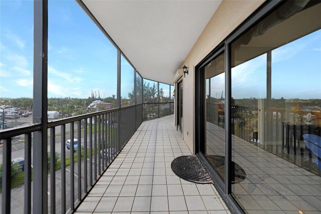 25188 MARION AVENUE E301, Punta Gorda, FL 33950