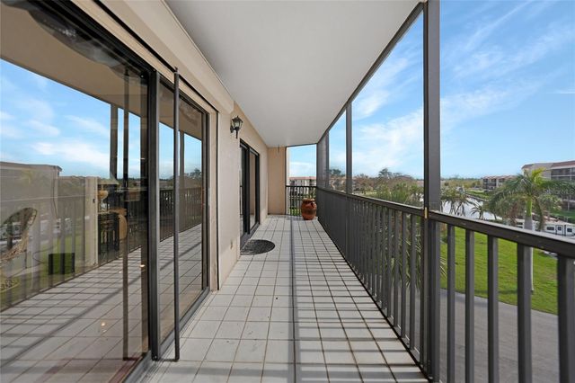 25188 MARION AVENUE E301, Punta Gorda, FL 33950