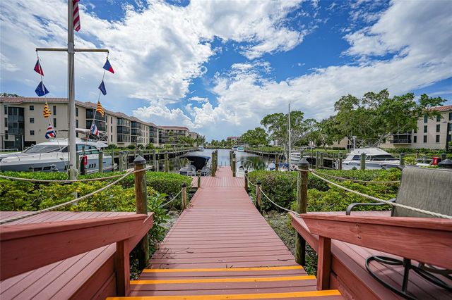 25188 MARION AVENUE E301, Punta Gorda, FL 33950