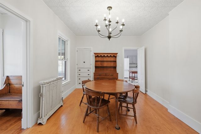 16 Cottage St, West Brookfield, MA 01585