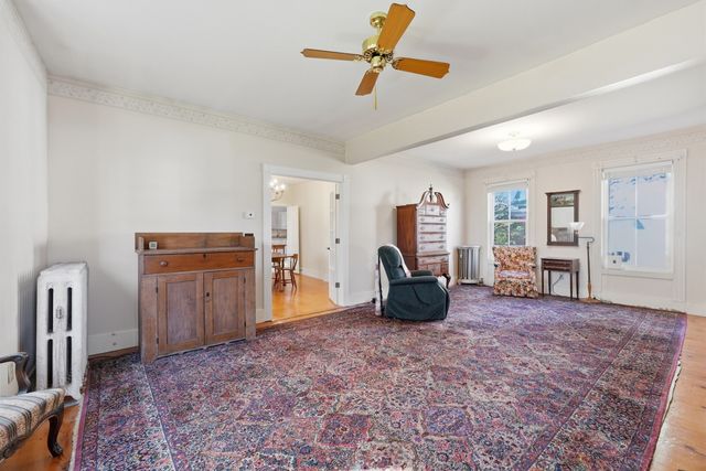 16 Cottage St, West Brookfield, MA 01585