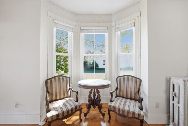 16 Cottage St, West Brookfield, MA 01585