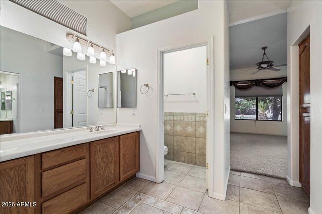 4662 W FALLEN LEAF Lane, Glendale, AZ 85310