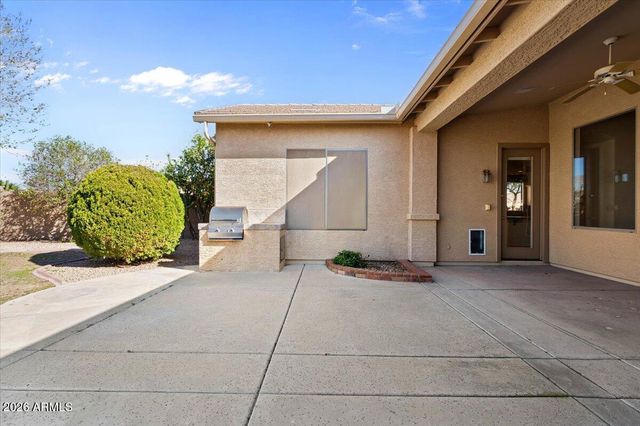 4662 W FALLEN LEAF Lane, Glendale, AZ 85310