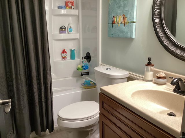 3615 N Shady Lane, Decatur, IN 46733