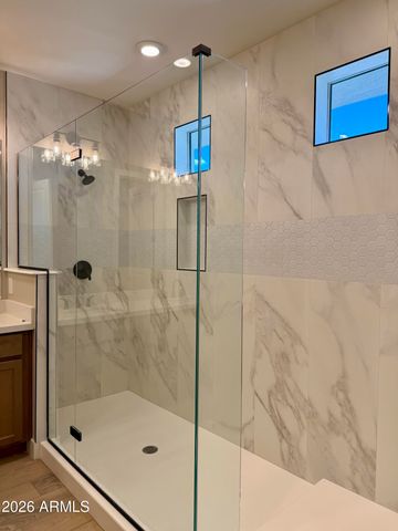 2121 W SONORAN DESERT Drive 1, Phoenix, AZ 85085