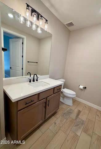 2121 W SONORAN DESERT Drive 1, Phoenix, AZ 85085