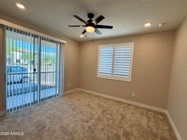 2121 W SONORAN DESERT Drive 1, Phoenix, AZ 85085