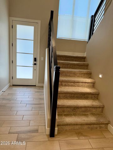 2121 W SONORAN DESERT Drive 1, Phoenix, AZ 85085