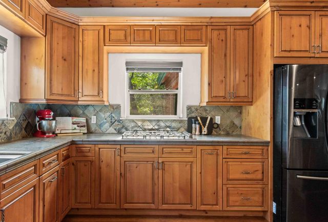 5711 Marigold Cir, Pollock Pines, CA 95726