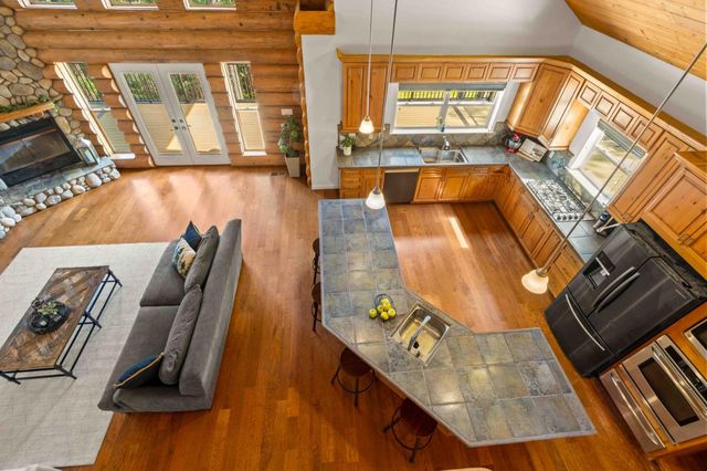 5711 Marigold Cir, Pollock Pines, CA 95726