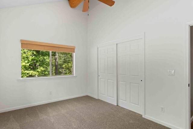 5711 Marigold Cir, Pollock Pines, CA 95726