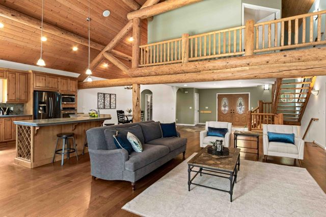 5711 Marigold Cir, Pollock Pines, CA 95726