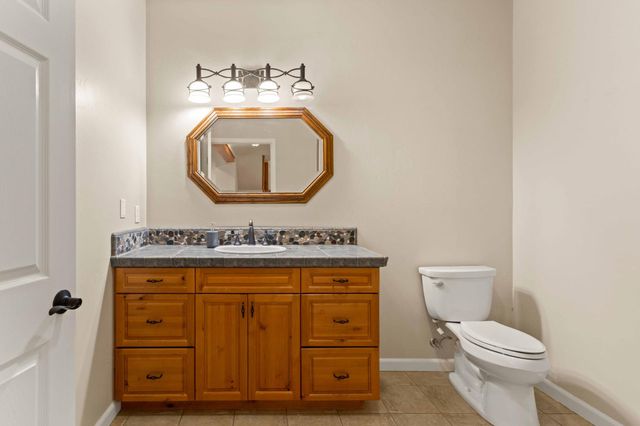 5711 Marigold Cir, Pollock Pines, CA 95726