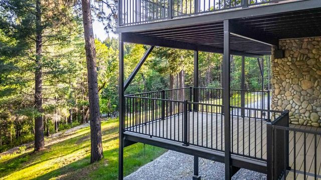 5711 Marigold Cir, Pollock Pines, CA 95726