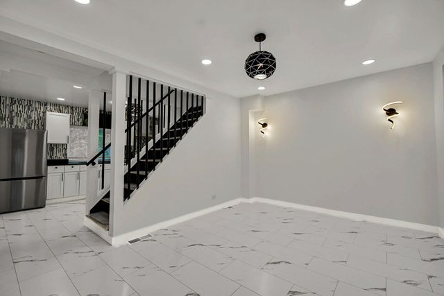 738 W 129th Place, Chicago, IL 60628