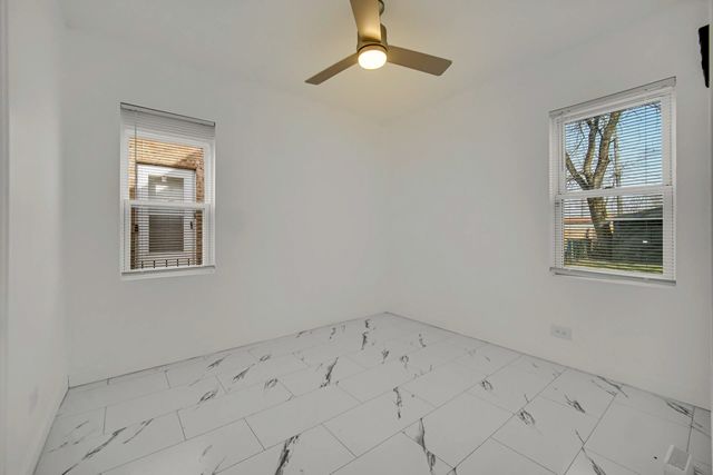 738 W 129th Place, Chicago, IL 60628