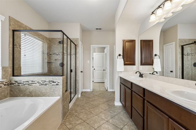 2917 Lakefield Drive, Little Elm, TX 75068