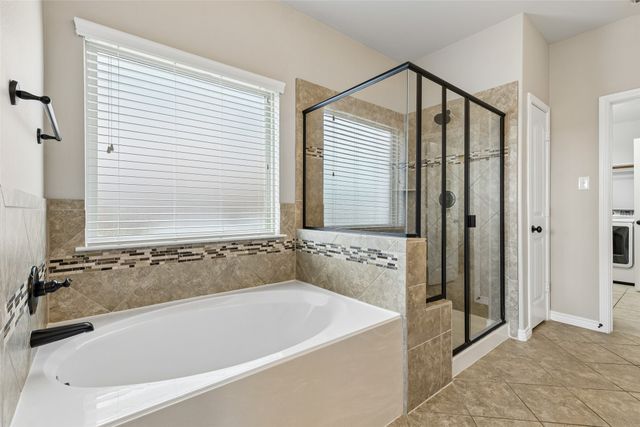 2917 Lakefield Drive, Little Elm, TX 75068