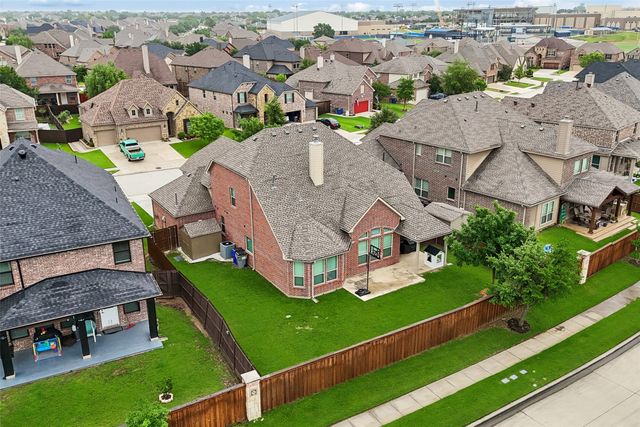 2917 Lakefield Drive, Little Elm, TX 75068