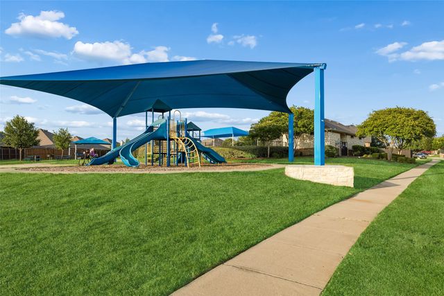 2917 Lakefield Drive, Little Elm, TX 75068
