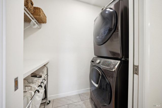 31 Knoll Ln, Mill Valley, CA 94941