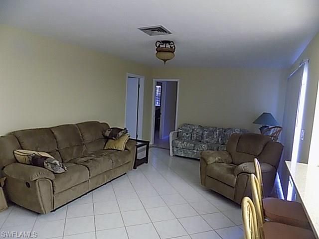 3614 SE 16th PL, Cape Coral, FL 33904