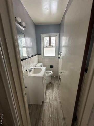 13411 Tacoma Street, Detroit, MI 48205