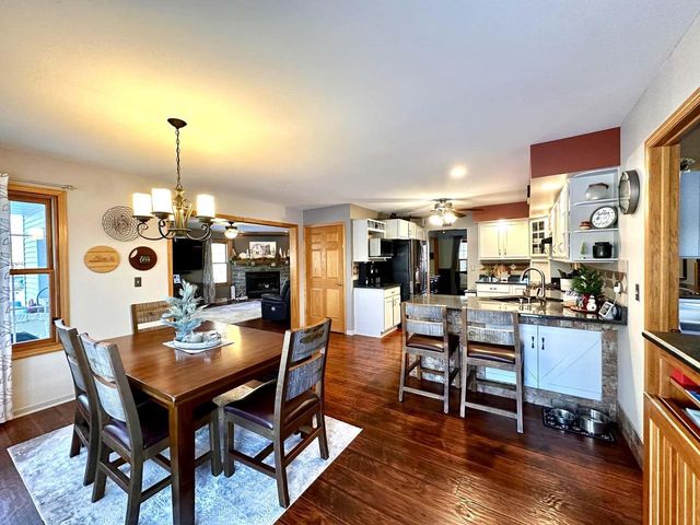 10306 83rd PLACE, Pleasant Prairie, WI 53158